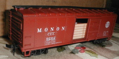 ATHEARN, ATLAS HO SCALE BOX CAR GRAIN PANALS PHOTO