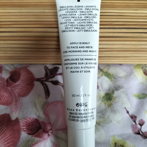 BAREMINERALS SMART COMBINATION SMOOTHING LIGHTWEIGHT EMULSION NEW 30ML - Picture 2 of 3