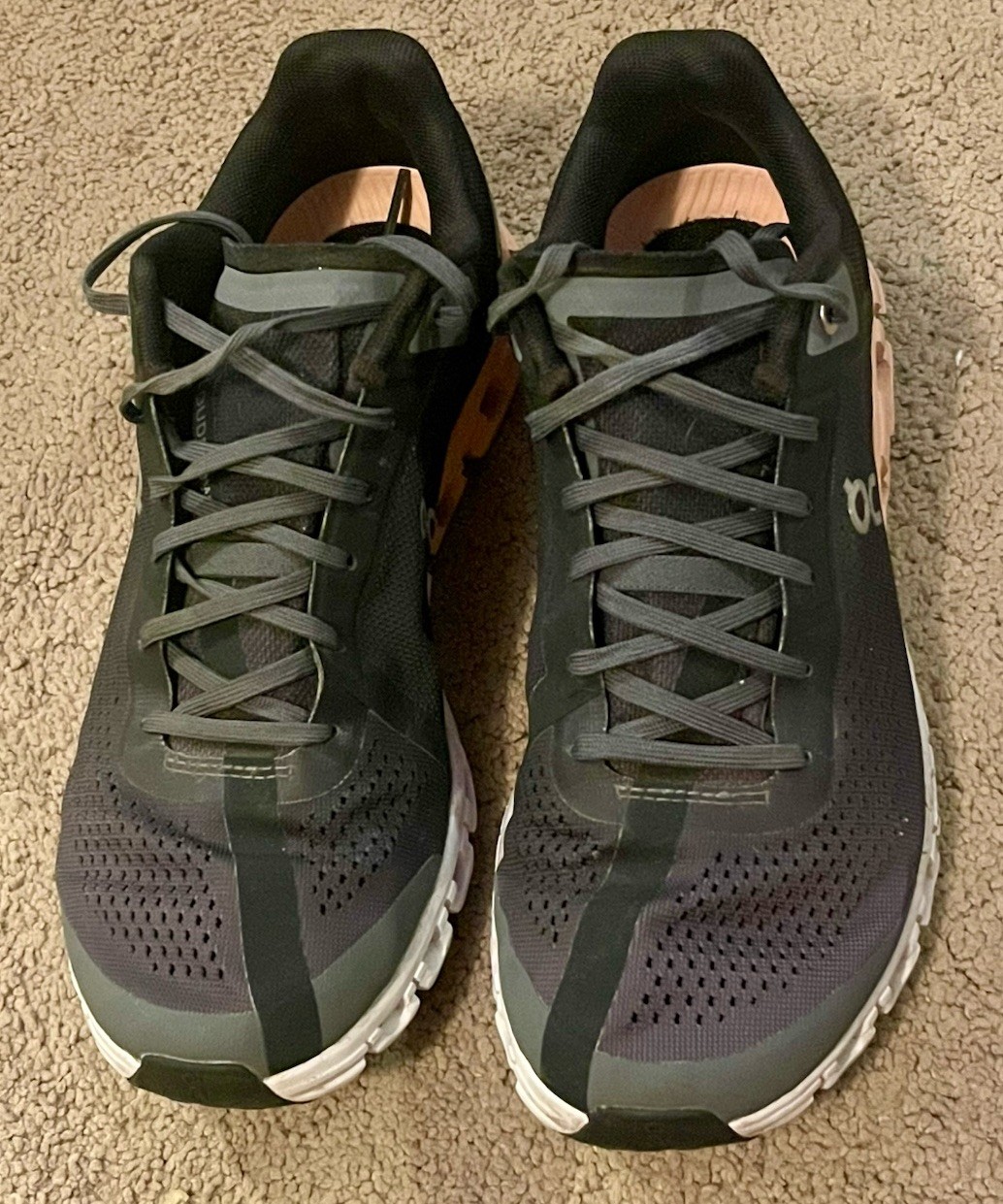 On CloudFlow Shoes Women’s Size 8 Running Rock Rose Gray Pink White Cloud