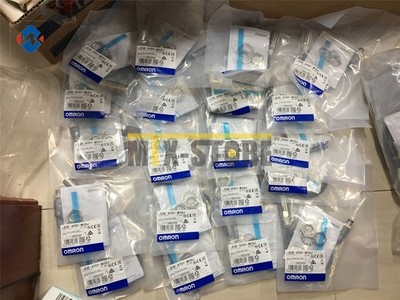 1PCS NEW E2E-X7D1-M1GJ (E2EX7D1M1GJ) Sensor & Proximity Switch *tn