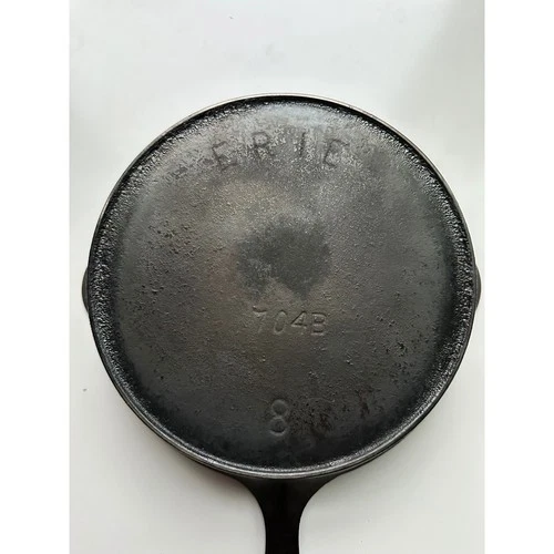 Antique Griswold Erie No 8 Cast Iron Skillet 704B Vintage Frying Pan USA