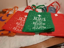 Reusable Bags. Multiple Designs. All 4 Are New. Washable. Set Of 4