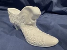 Fenton Daisy & Button Milk Glass Cat Head Slipper Shoe Vintage, nice, 6" long