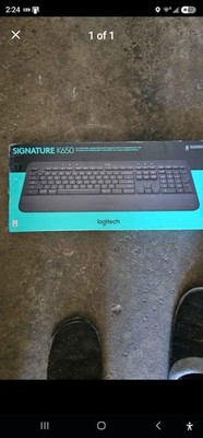 Logitech Signature K650 Bluetooth Keyboard Black QWERTY Integrated Palm Rest