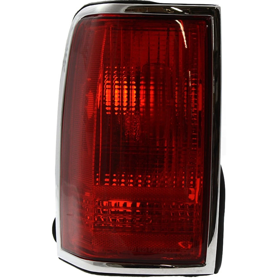 Par de luces traseras para conductor y pasajero Lincoln Town Car 1992-1997 Foto 3 de 4