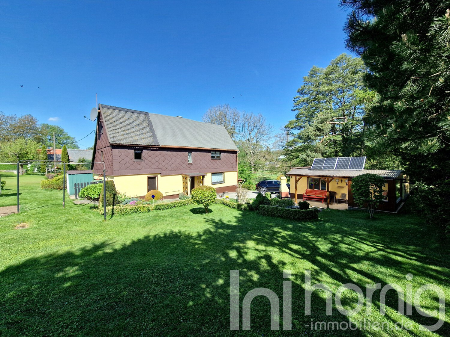 Kleines Haus großes Grundstück eBay