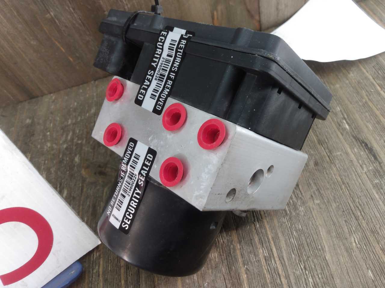 20042009 NISSAN TITAN ABS ANTI LOCK BRAKE ACTUATOR PUMP & MODULE OEM