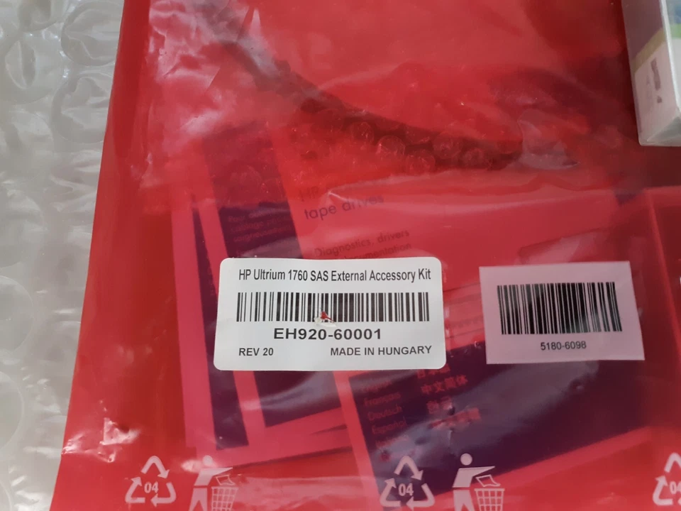 HP Ultrium SAS External Accessory Kit 2x OEM LTO-4 1.6TB+SAS MIN-MIN Cable *NEW* - Image 3 of 4