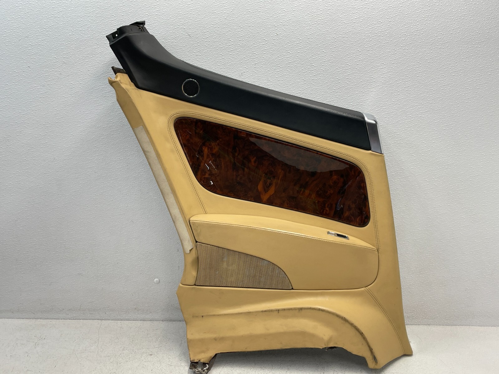 2003-2007 Bentley Continental GT Rear Left Interior Quarter Panel Trim 1577 OEM