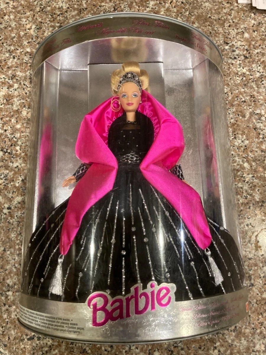 Old christmas on sale barbie dolls