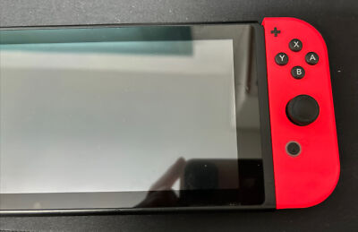 Nintendo Switch HAC-001(-01) 32GB Console with Pink Joy‑Con