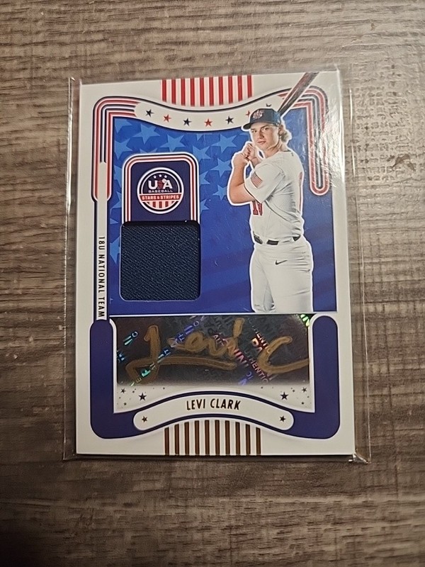 2024 Panini Stars & Stripes Levi Clark /50 Gold Auto Relic RC U of Tennessee
