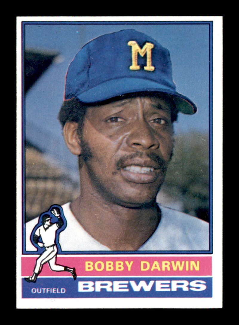 1976 Topps #63 Bobby Darwin    NM/NM+ X3441699