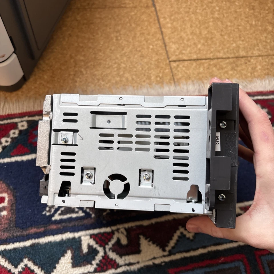 RADIO FÜR DAEWOO - CHEVROLET AVEO (06-11) 1.2 16V (62KW) BER. 5P/B/1206CC 2006 - Bild 2 von 4