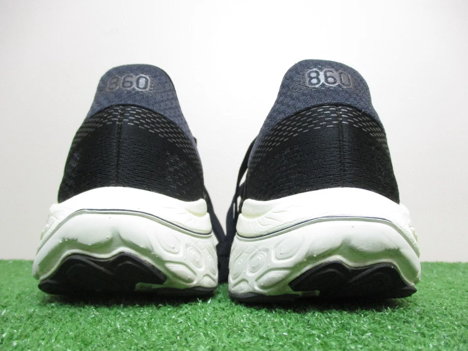 New Balance Fresh Foam X 860v14 Womens Size 9 Medium B Black White W860A14 * - Image 4 of 4