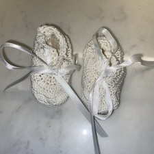 LOT Vintage Crocheted White Baby Booties Ribbon Ties NOS  blue socks