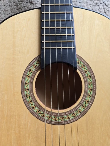 Child's Acoustic 30.5 inch Acoustic Guitar w/Gig Bag