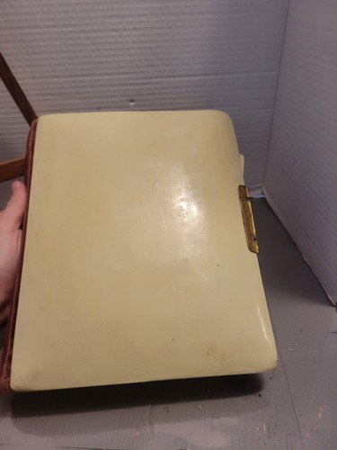 Awesome ANTIQUE UNIQUE Victorian Photo Album With 22 Cabinet Photos - Picture 19 of 19