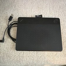 Wacom Intuos CTH-490 USB Graphics Tablet Black Pen Tablet