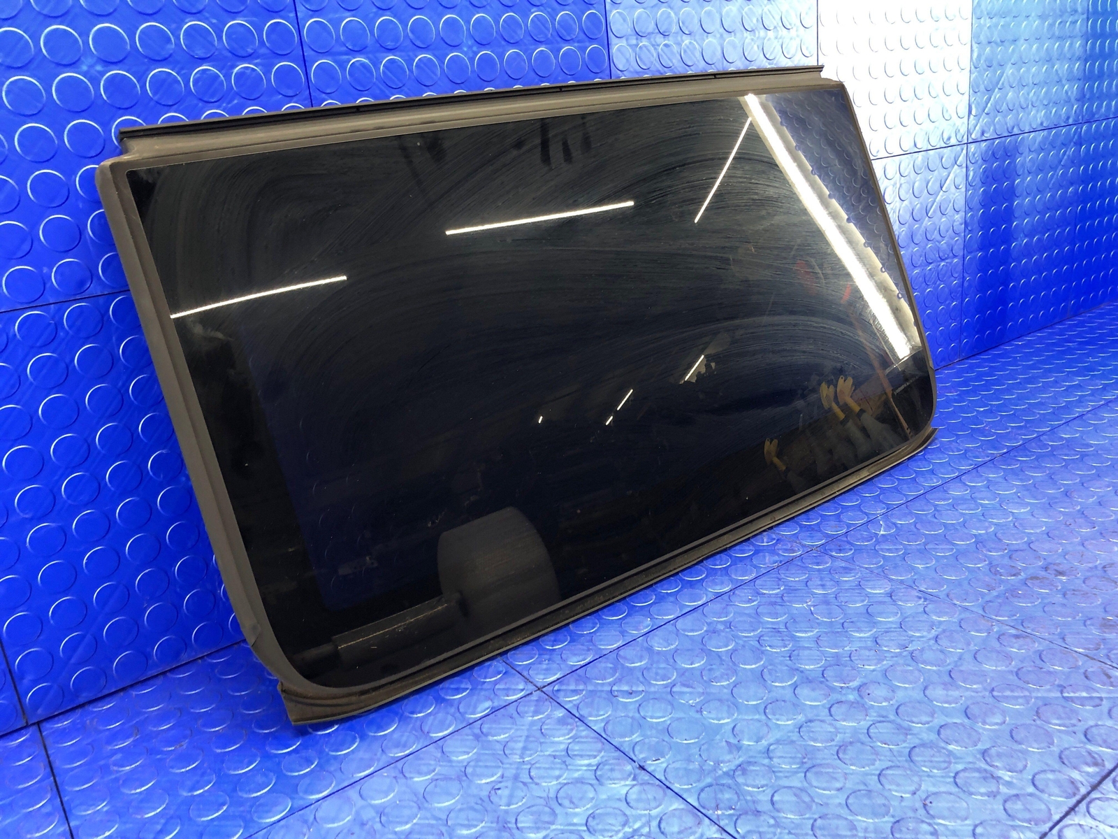 2017 2018 2019 2020 2021 2022 MASERATI LEVANTE REAR SUNROOF WINDOW ROOF GLASS