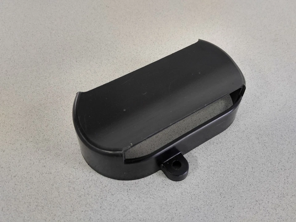 EXCELLENT ORIGINAL PORSCHE 914 INTERIOR FLOOR AIR DIFFUSER VENT 1972-76 - Image 2 of 3