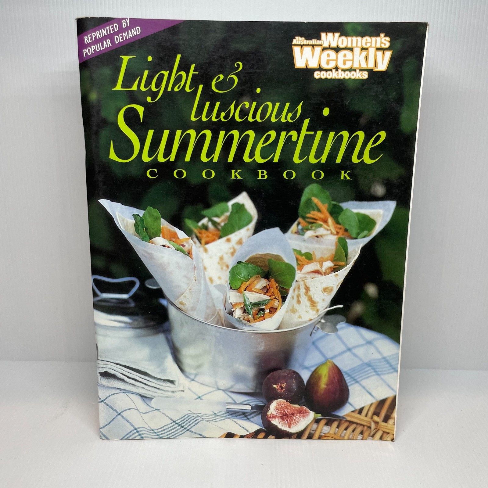 Large A4 Australian Women's Weekly Cookbook Vintage & Recent (Large ...