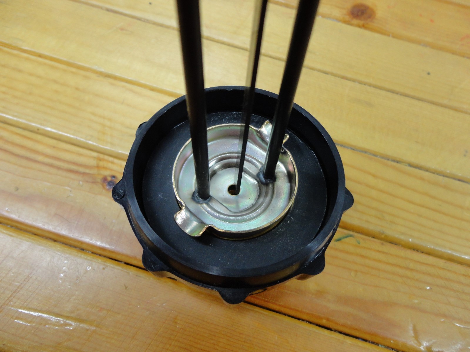 KELCH 12 1/2" QUARTER TURN GAS CAP FOR GRAVELY 8000 & 800 REPLACES PART