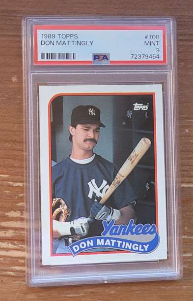 1989 Topps #700 Don Mattingly PSA 9 New York Yankees (B)