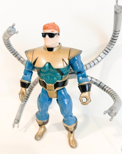 Ultimate Doctor Octopus Toybiz Action Figure Marvel Universe Spider-Man 1994 5" - Foto 3 di 5
