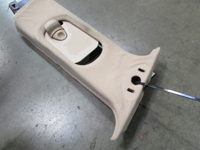 Maserati Quattroporte, RH, Right Upper B-Pillar Trim Panel, Beige, P/N 981355005