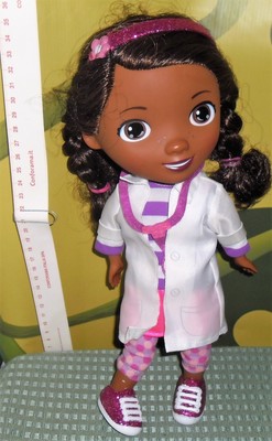 bambola dottoressa peluche prezzo