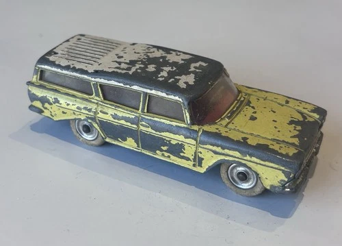 Vintage Dinky Toys No. #193 Rambler Cross Country Station Wagon
