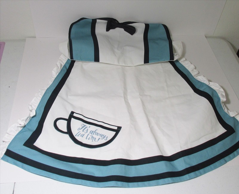 Alice In Wonderland Apron It's Always Tea Time Disney Park Epcot cooking cosplay