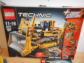 LEGO Technic Power Functions Bulldozer with Box (Lego No: 8275)