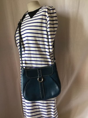 Lancel blaue Ledertasche Umhängetasche in sehr gutem Zustand.
