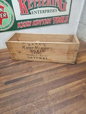 B15- CLEAN Antique Mann's Knot Klipper Double Bit Axe head wood crate