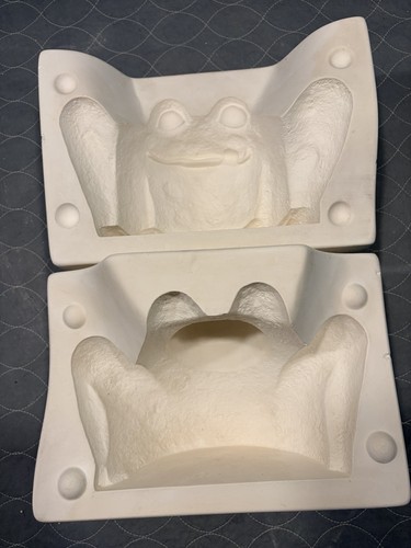 CERAMIC SLIP CASTING MOLD DOC HOLLIDAY #2287 SM. GARDEN TOAD PLANTER