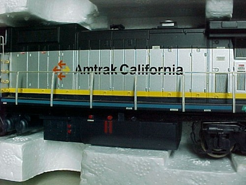 NUEVO Atlas Master Locomotora Serie #7266 Tablero 8-32BHW Amtrak California #2052 | Condition: New