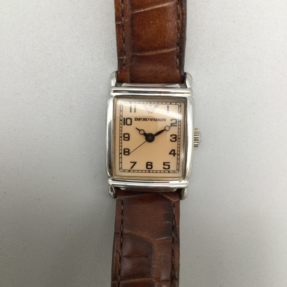 Vintage Emporio Armani Watch Womens 18mm AR-0205 Leather  display picture 2
