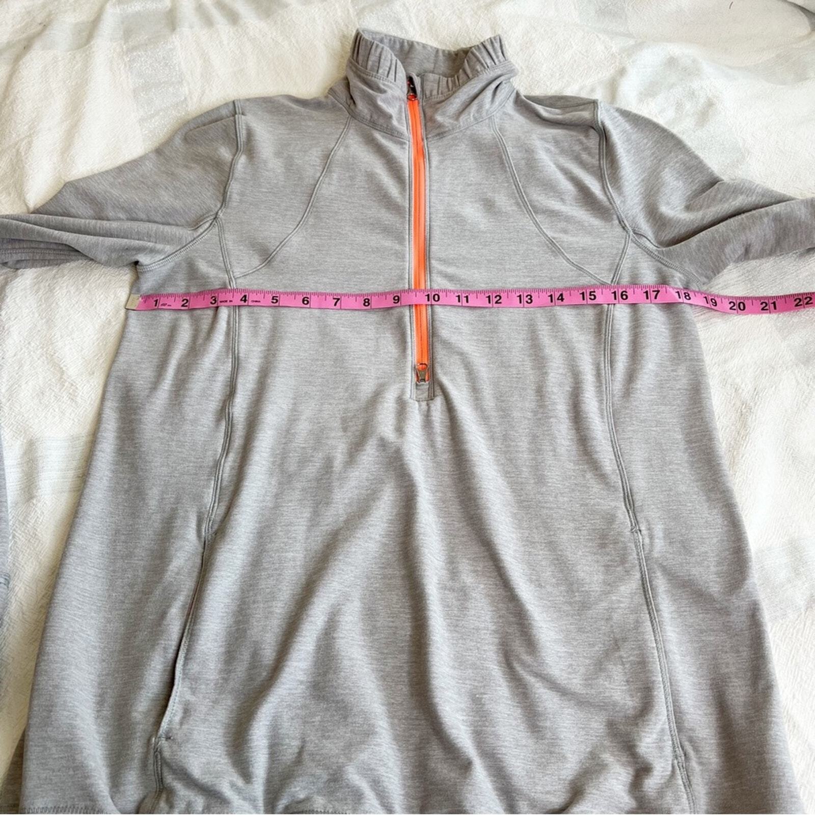 Lululemon Forthright 1/2 Zip Pullover Jacket Grey… - image 6