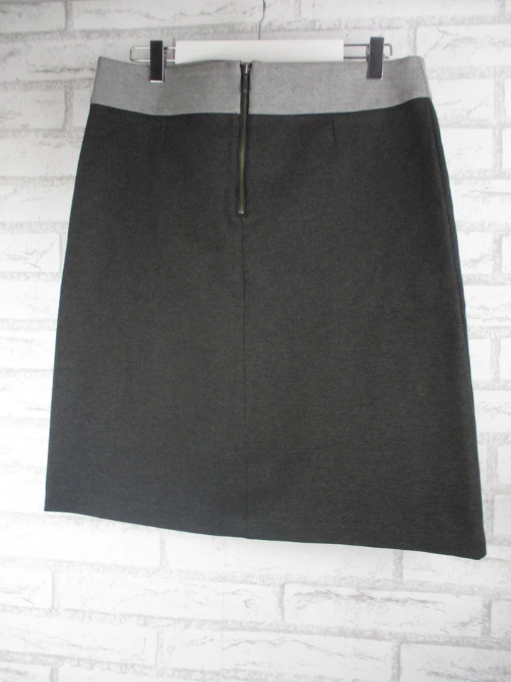 Laura Ashley womens a-line skirt grey 12 light dark grey thick winter weight - Image 3 of 4