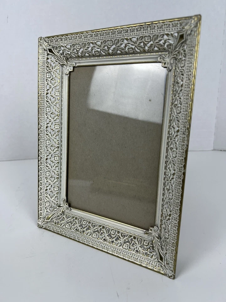 Moldura para fotos vintage 5x7 antiga de metal branco com fio ouro Boarder - Imagem 3 de 4