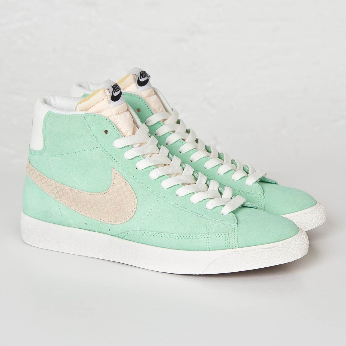 jordan lift off gym red