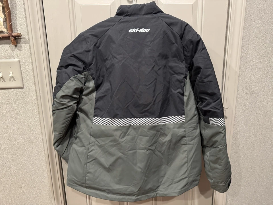 Abrigo Ski-doo OEM Vasa para mujer grande esquí moto de nieve 4409441490 NUEVO Foto 4 de 4