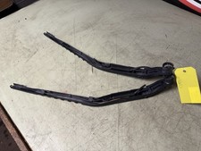 08-14 Chevy Silverado Windshield Wiper Arm Right / Left Pair OEM 22917498