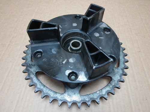 Yamaha TDM 850 2001 37,254 miles rear sprocket carrier (14735) - Picture 6 of 9