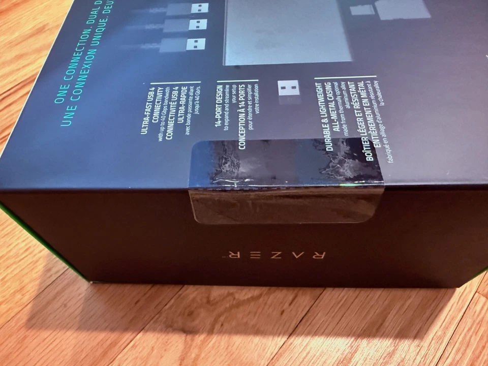 NEW Razer USB 4 Dock – USB C, 12-in-1 Multiport Adapter, 4K at 120 Hz, HDMI, DP - Image 3 of 4