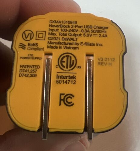 E-Filliate 1386028 2.4A Worksite 2-Port Usb PD Charger - Picture 6 of 7