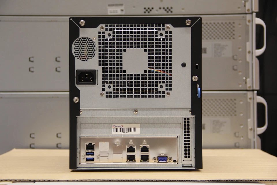 Supermicro Cube mini Server 721TQ 4 Bay 3,5” 64GB DDR4 Xeon D-1518 X10SDV 10Gbe - Bild 4 von 4