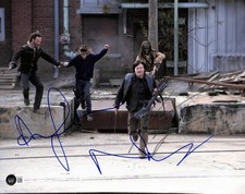 The Walking Dead Season 6 Signed 11x14 Photo LINCOLN REEDUS BAS